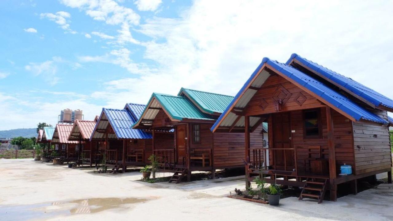 Talad Nam Klong Hae Resort Hat Yai Eksteriør billede
